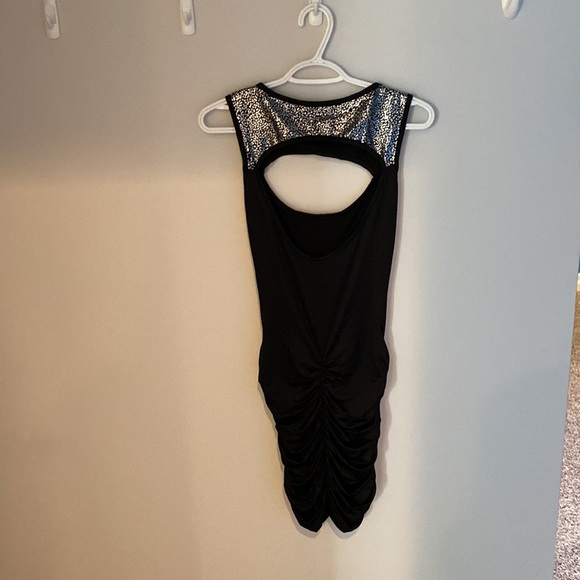 Women’s mid length tight fitting dress - Picture 2 of 3